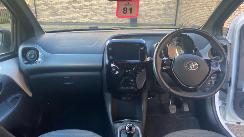 Toyota Aygo 1.0 VVT-i X-Trend TSS 5dr x-shift Petrol Hatchback